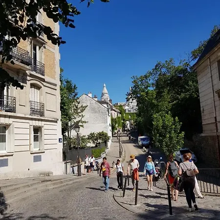 Eden Moon Parigi